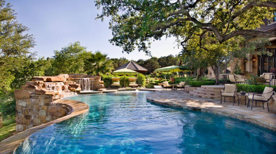 Pool Maintenance Tips That You Need 
